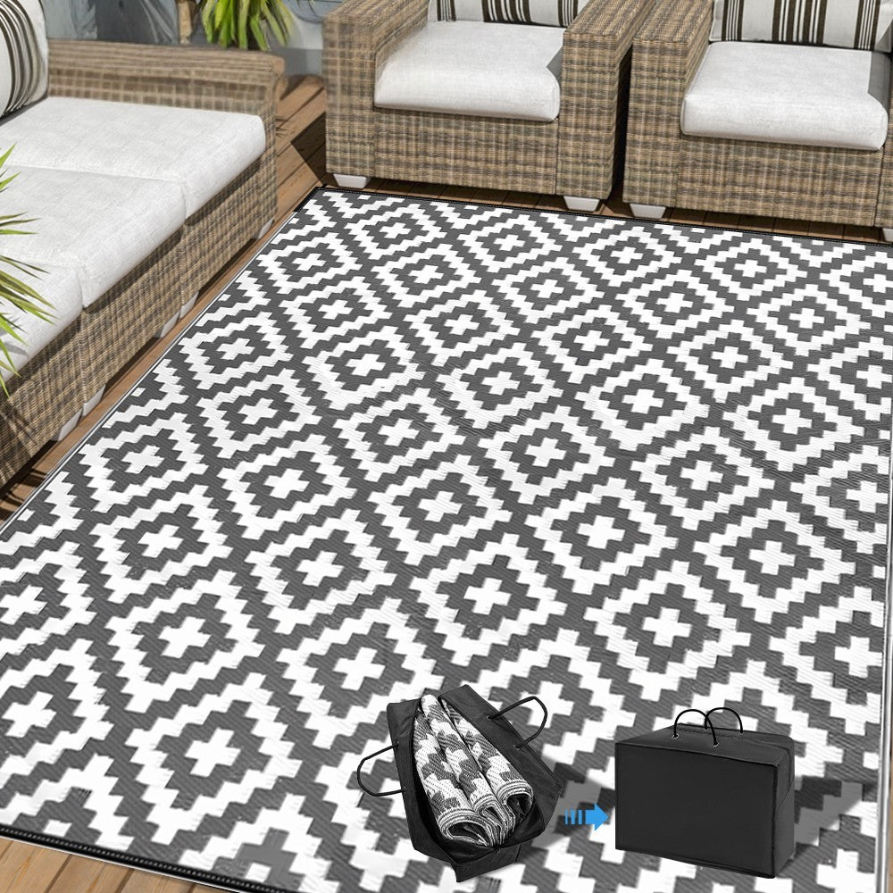 Double-Sided Diamond Outdoor Rug
