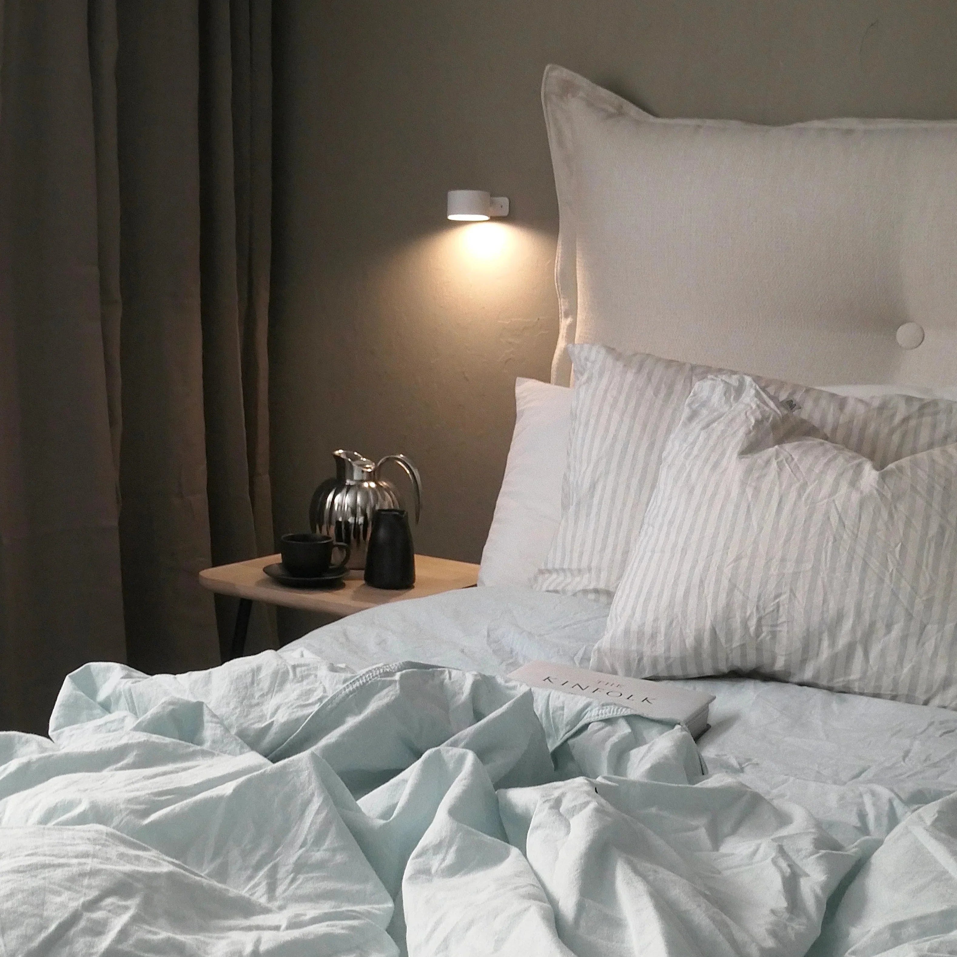 Cordless Wall Lamp
