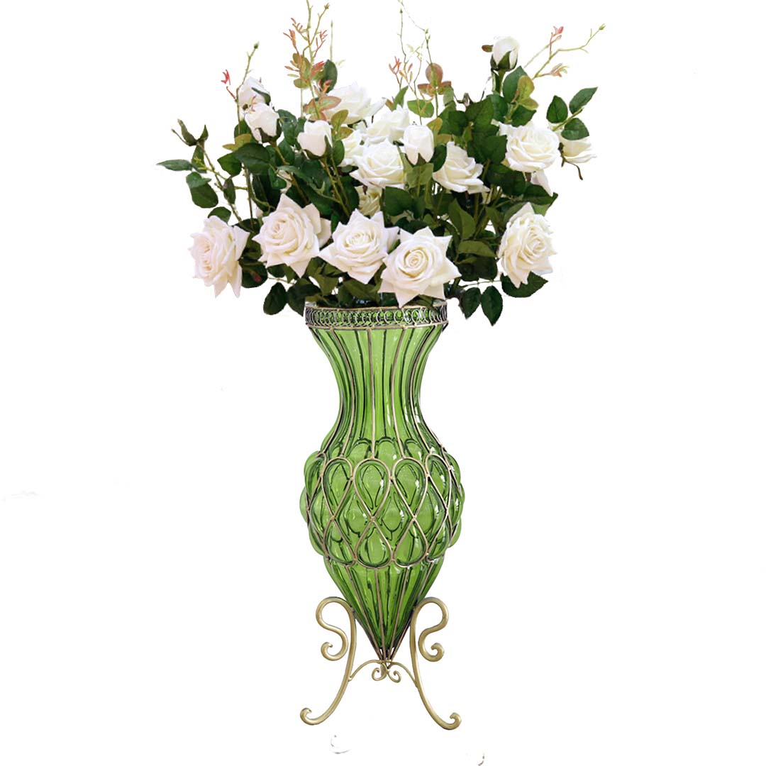 Glass Vase With Artificial Flower