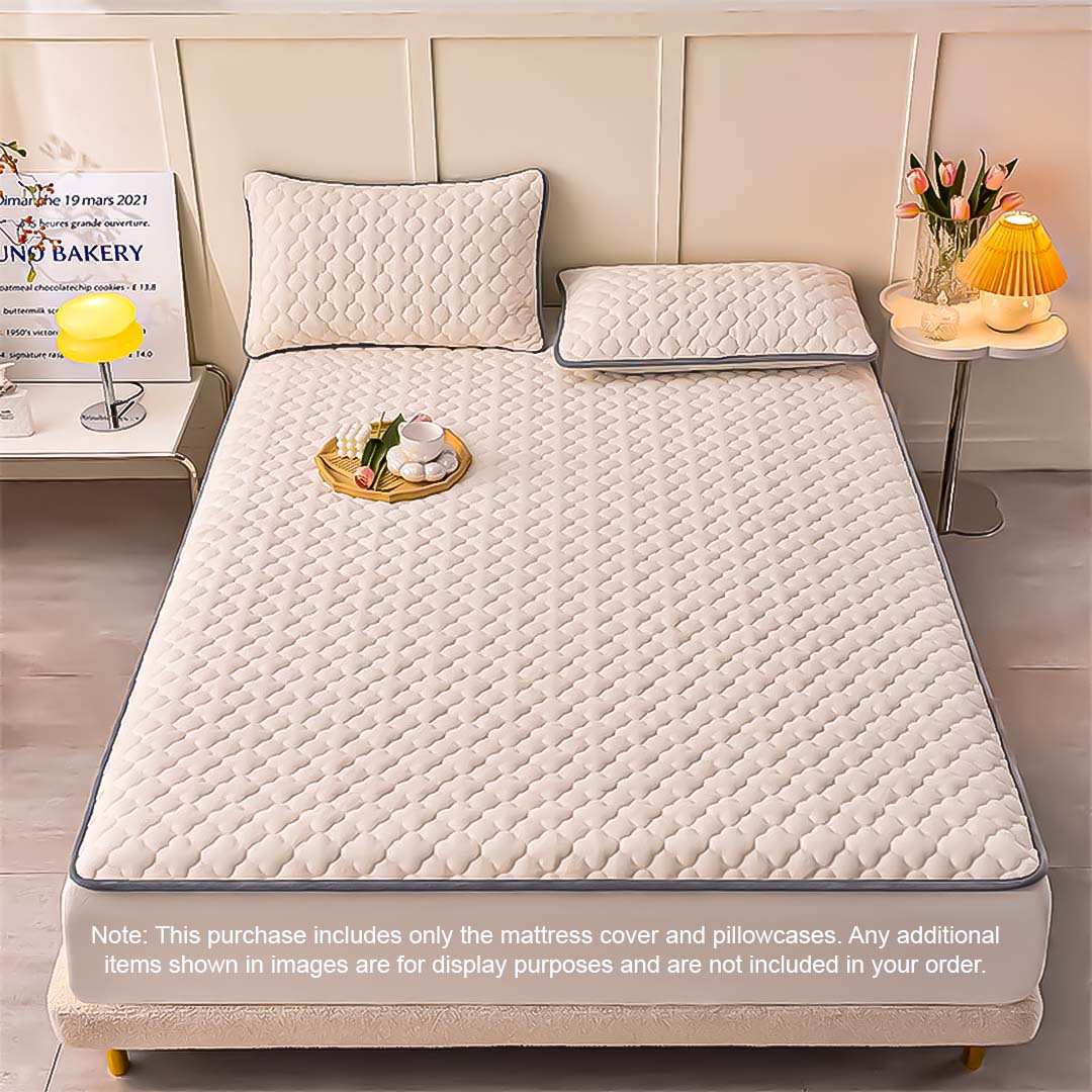 Clover Mattress Cover With Pillow Case