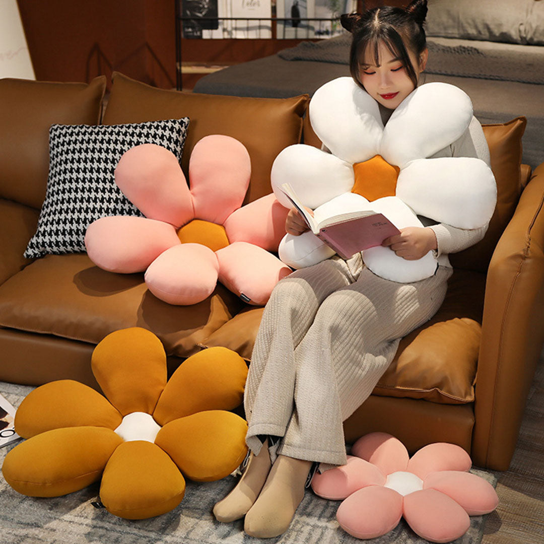 Flower Shape Cushion