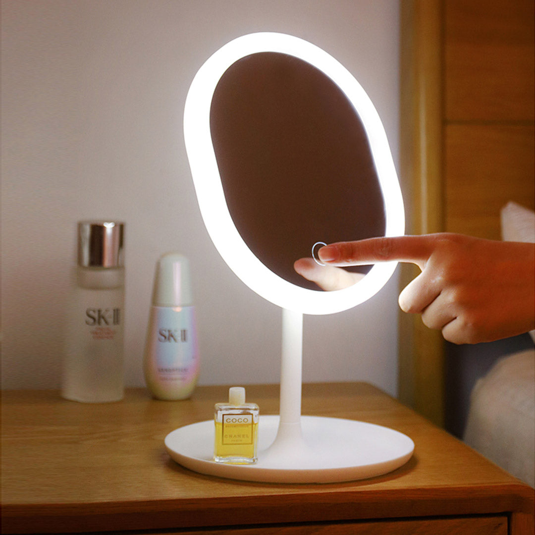 Rotating Makeup Organiser With Led Light