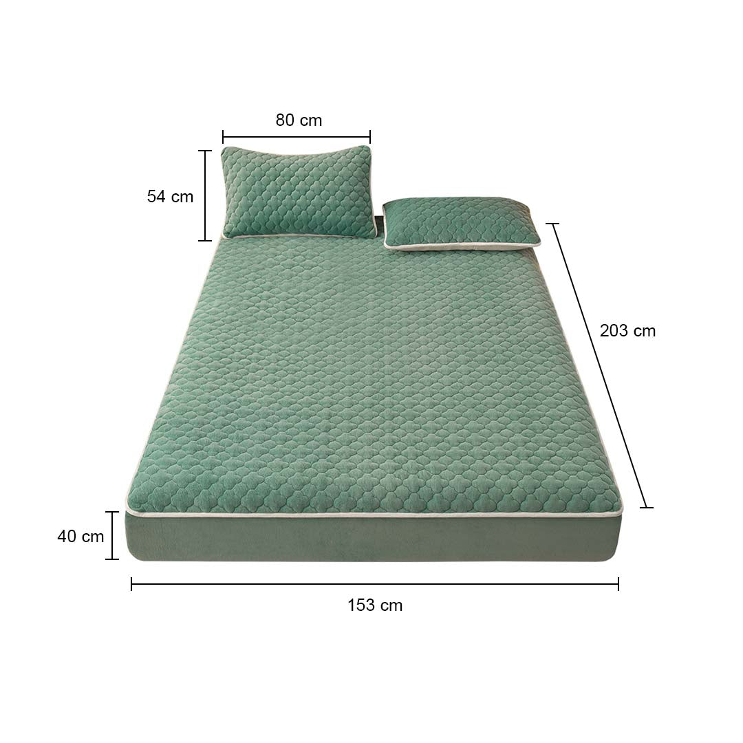 Clover Mattress Cover With Pillow Case