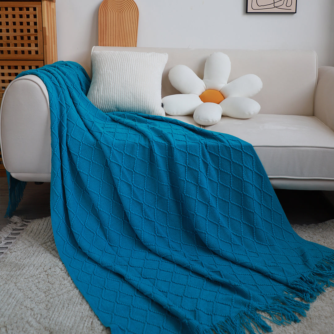 Diamond Knitted Pattern Throw Blanket