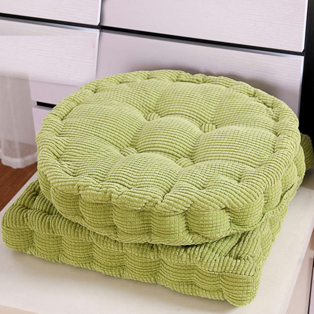 Tufted Pattern Pillow