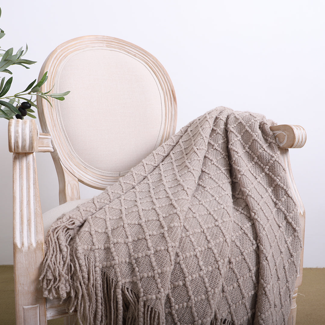 Diamond Knitted Pattern Throw Blanket