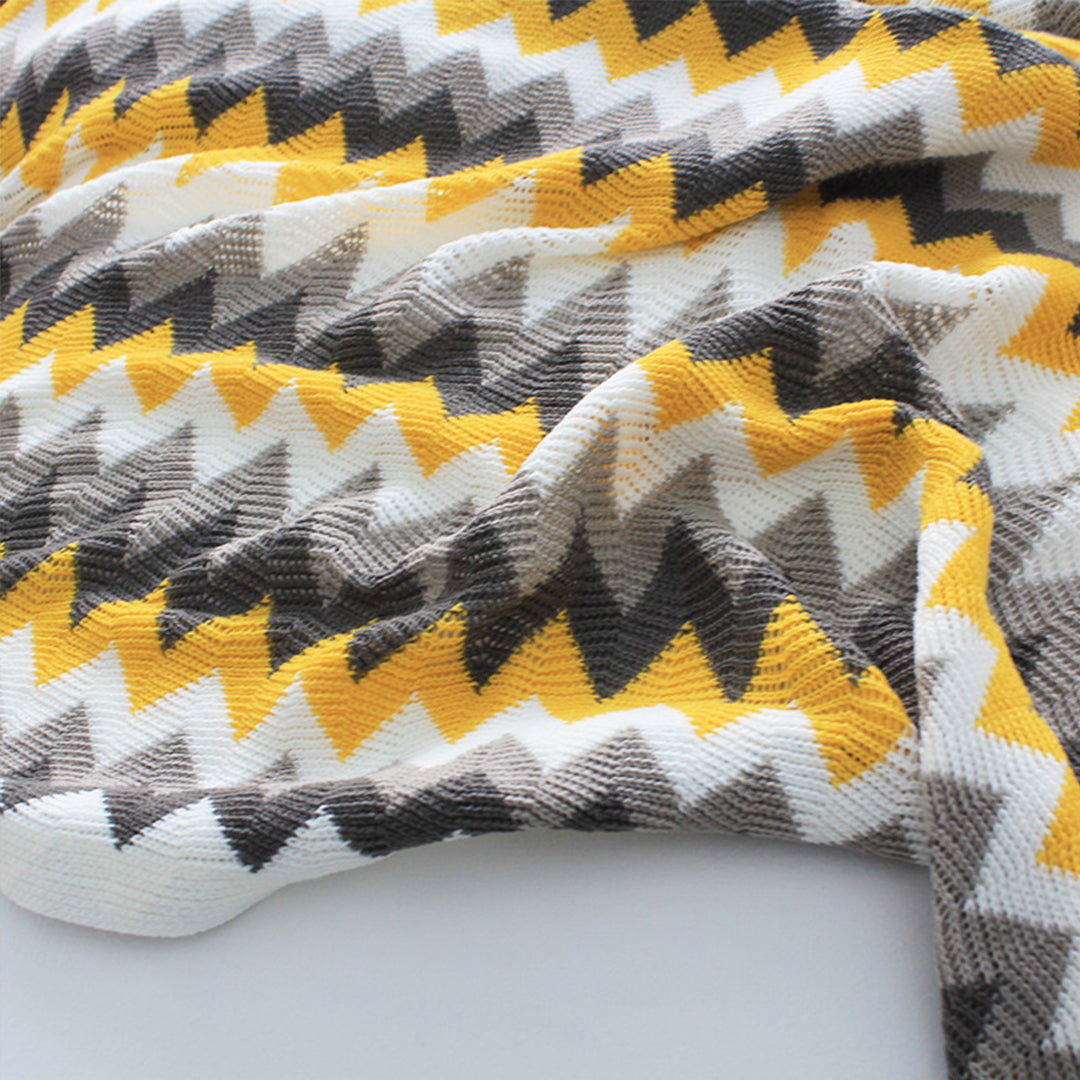 Zigzag Striped Throw Blanket