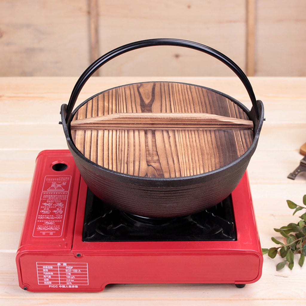 Hot Pot with Wooden Lid