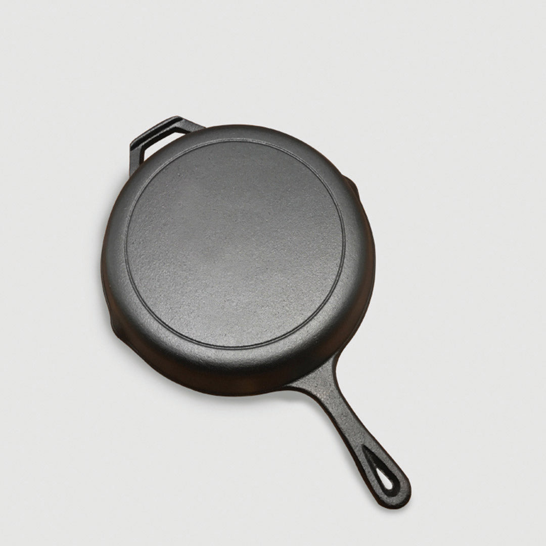 Sizzle Pan With Helper Handle