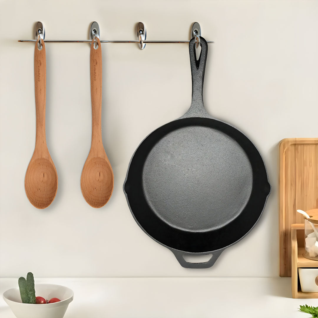 Sizzle Pan With Helper Handle