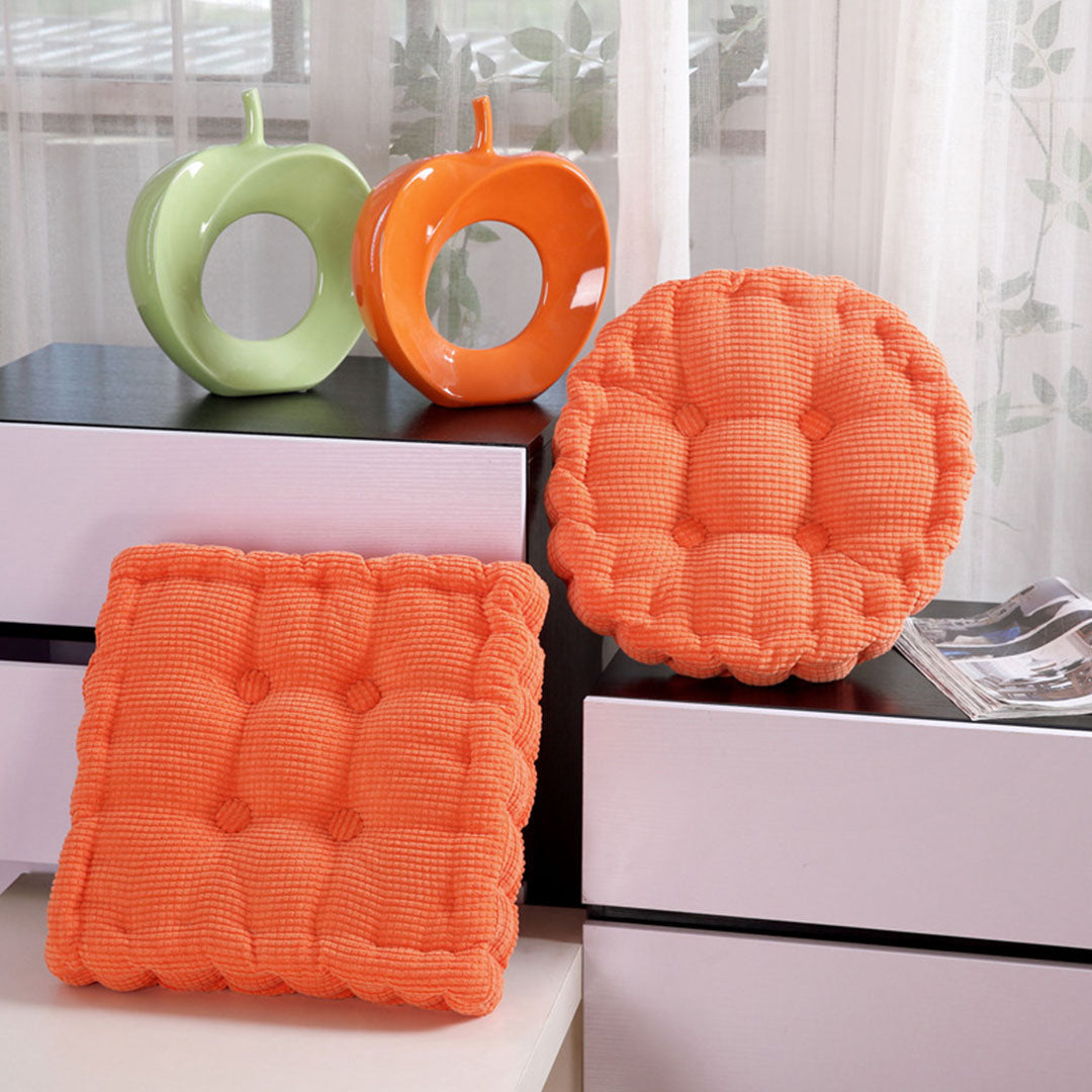 Tufted Pattern Pillow