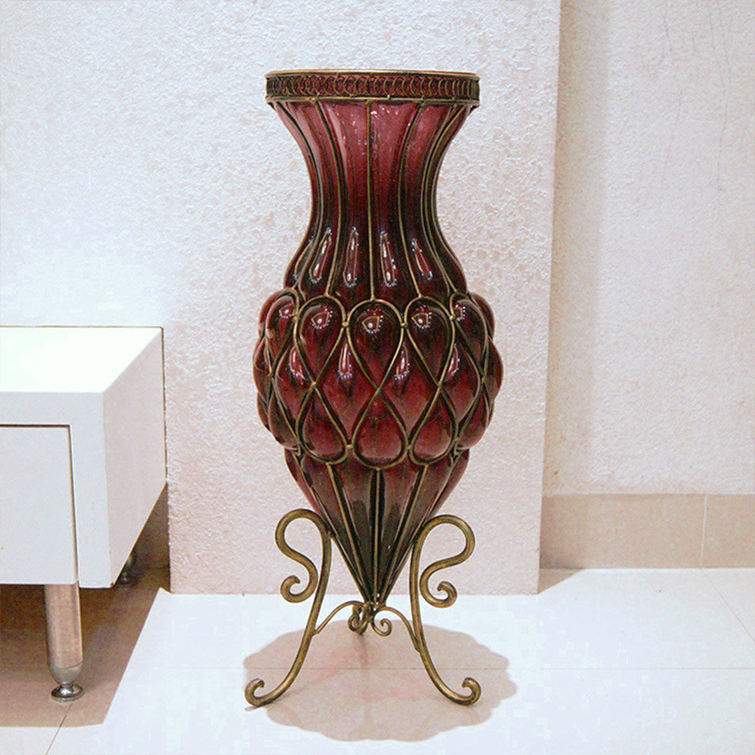 Glass Vase With Artificial Flower