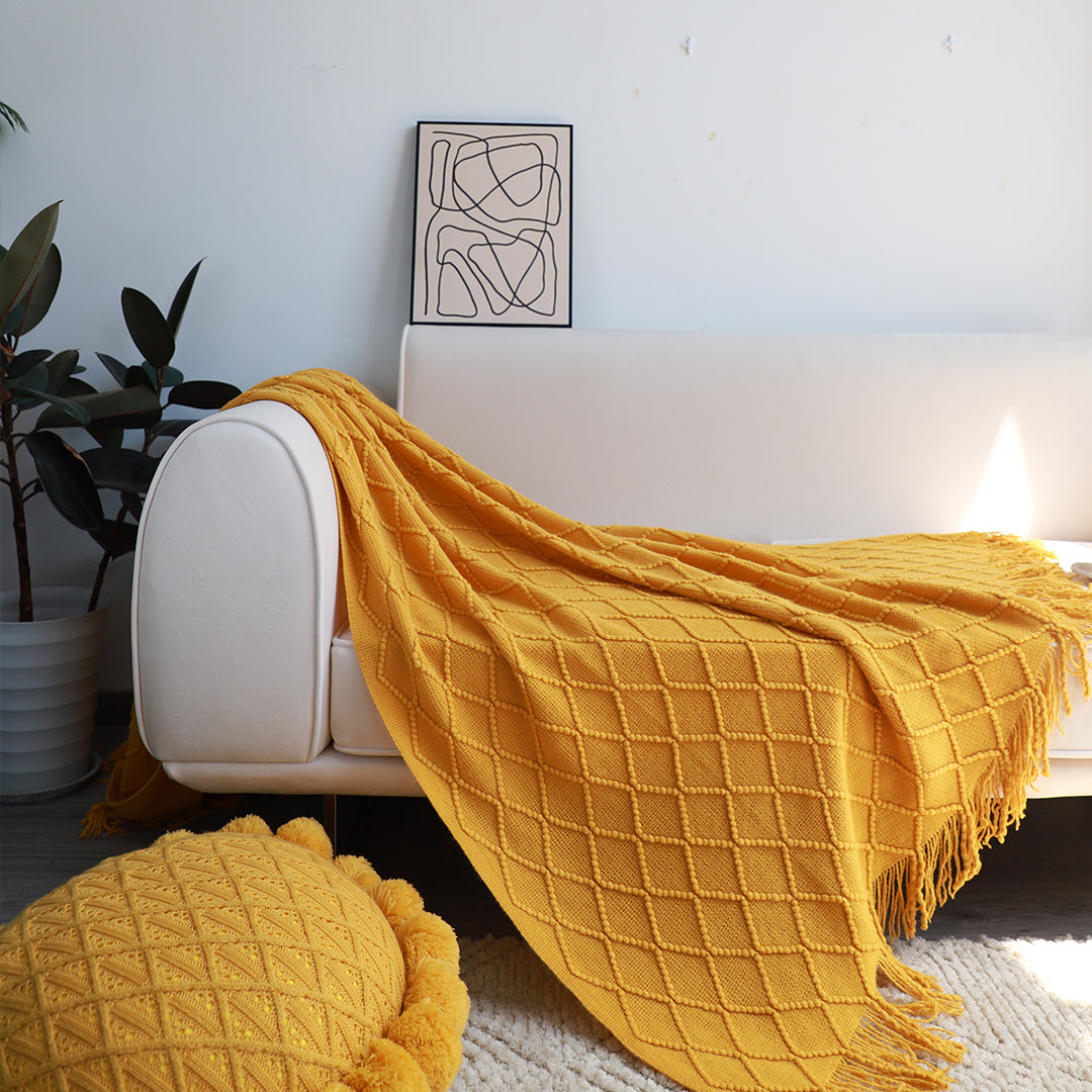 Diamond Knitted Pattern Throw Blanket