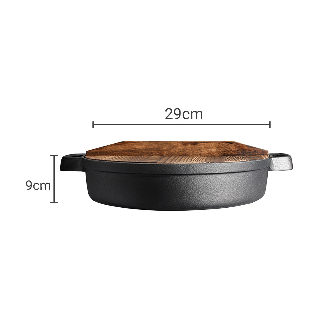 Round Pan with Wooden Lid