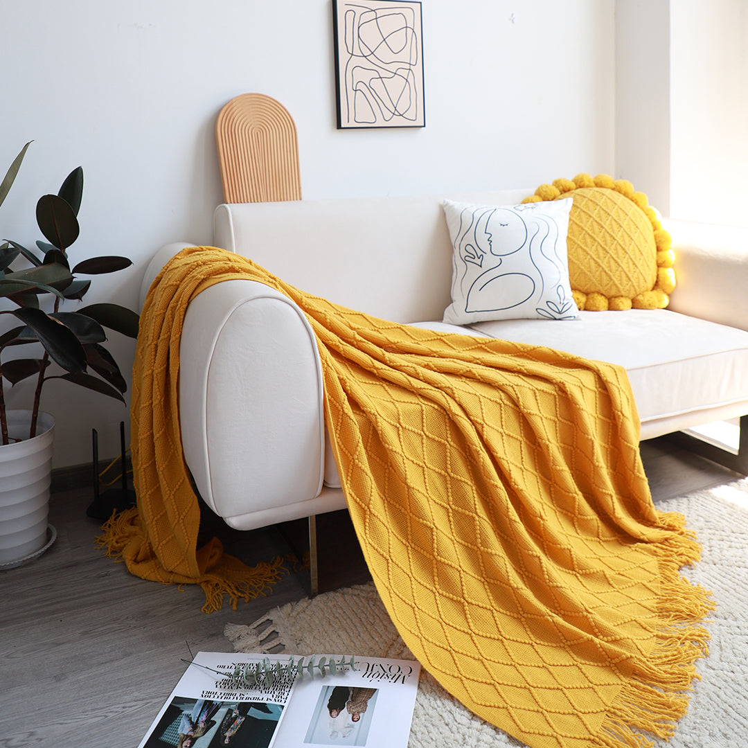 Diamond Knitted Pattern Throw Blanket