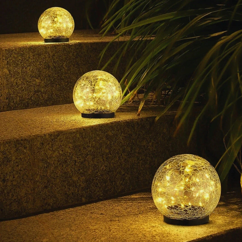 Solar Globe Garden Light