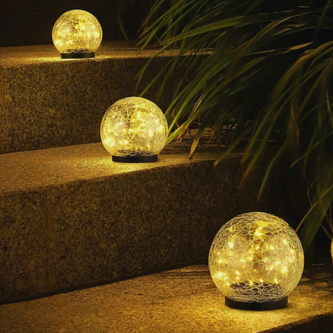 Solar Globe Garden Light