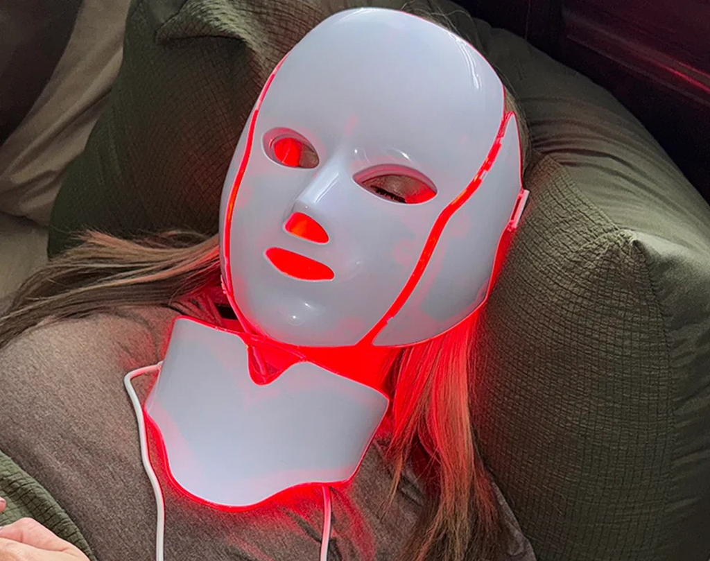 LED and Microcurrent Mask