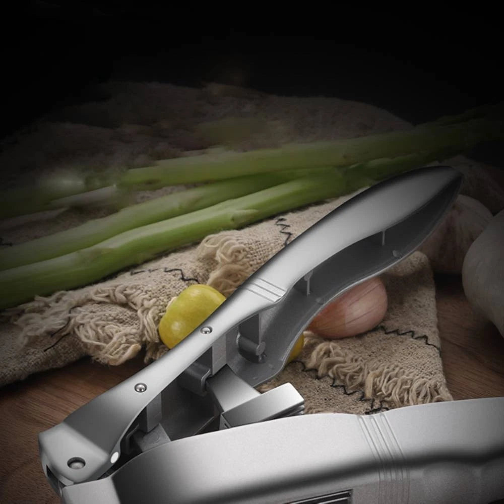2-in-1 Garlic Crusher