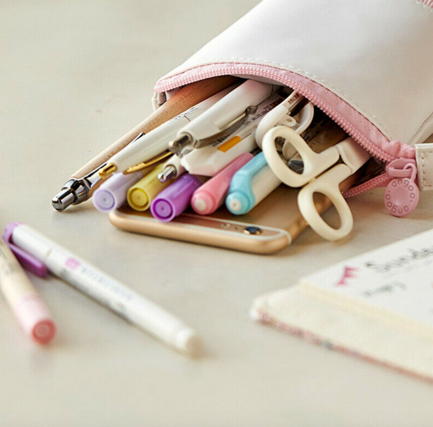 Pop-up Pencil Case - BUY ONE GET ONE HALF PRICE